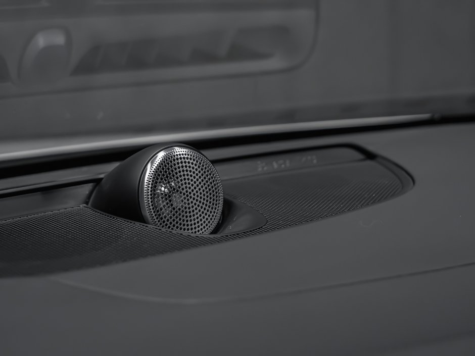 2024 Volvo V60 Recharge Polestar Engineered-10