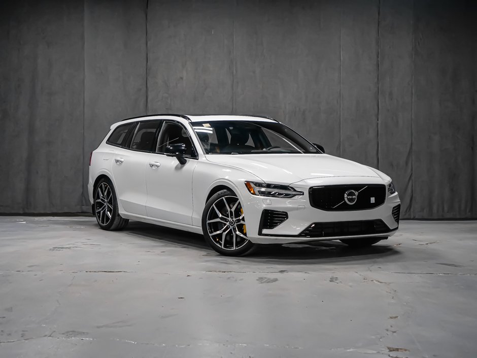 2024 Volvo V60 Recharge Polestar Engineered-1