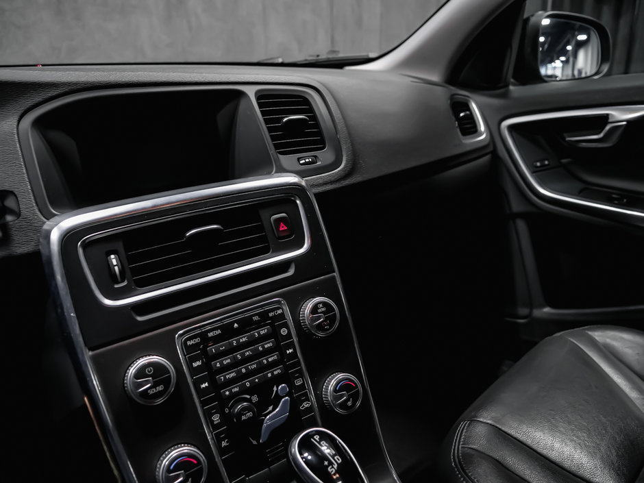 Volvo V60 T5 PREMIER 2015-9