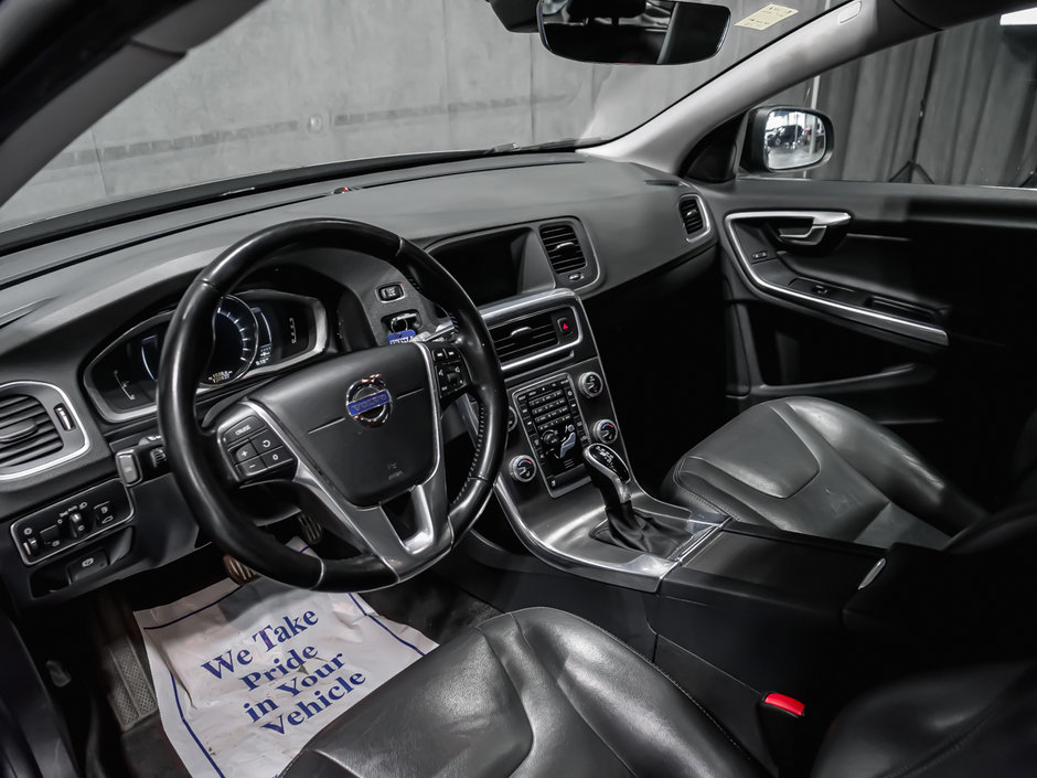 Volvo V60 T5 PREMIER 2015-6