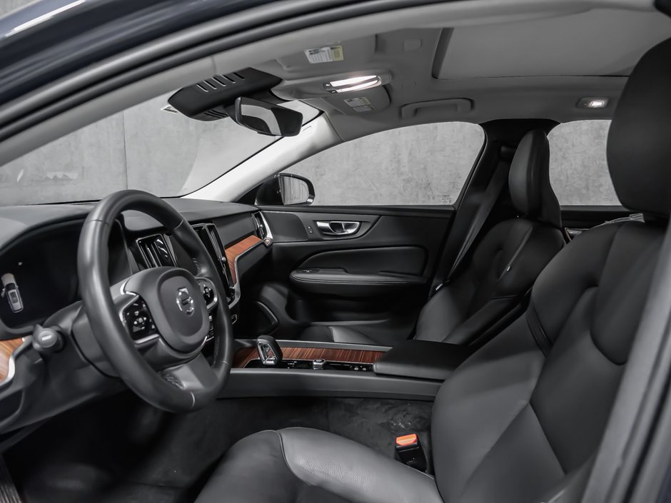 Volvo V60 B6 PLUS DARK 2023-11
