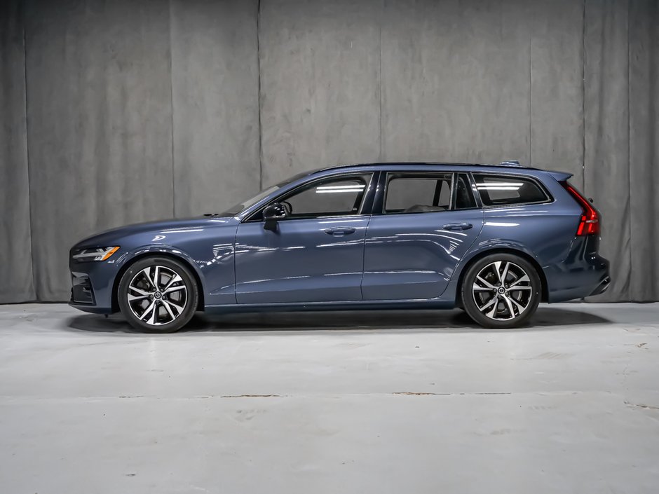 Volvo V60 B6 PLUS DARK 2023-3