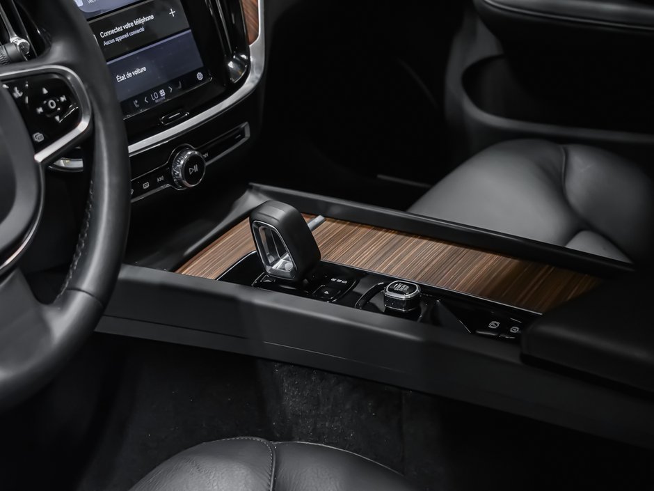 Volvo V60 B6 PLUS DARK 2023-7