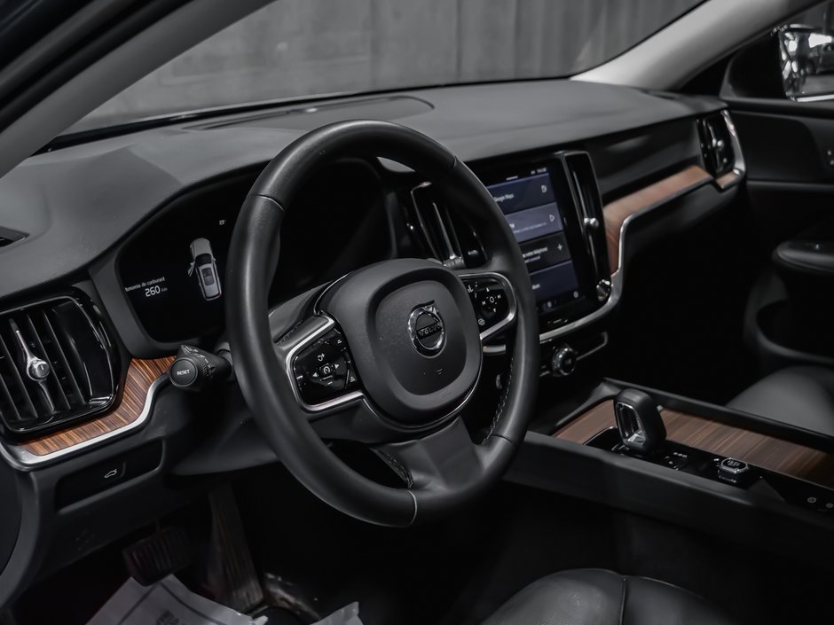 Volvo V60 B6 PLUS DARK 2023-8
