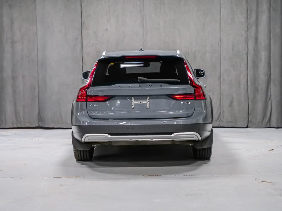 2022 Volvo V90 Cross Country B6 CLIMATE ADVANCED BOWERS-5