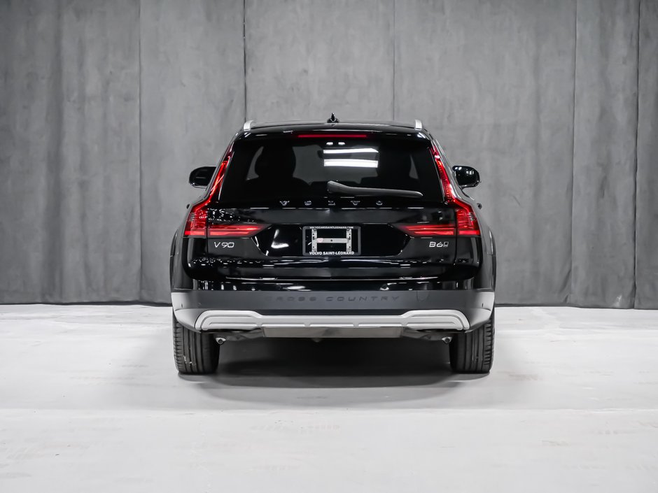 2022 Volvo V90 Cross Country B6 CLIMATE PREMIUM-4