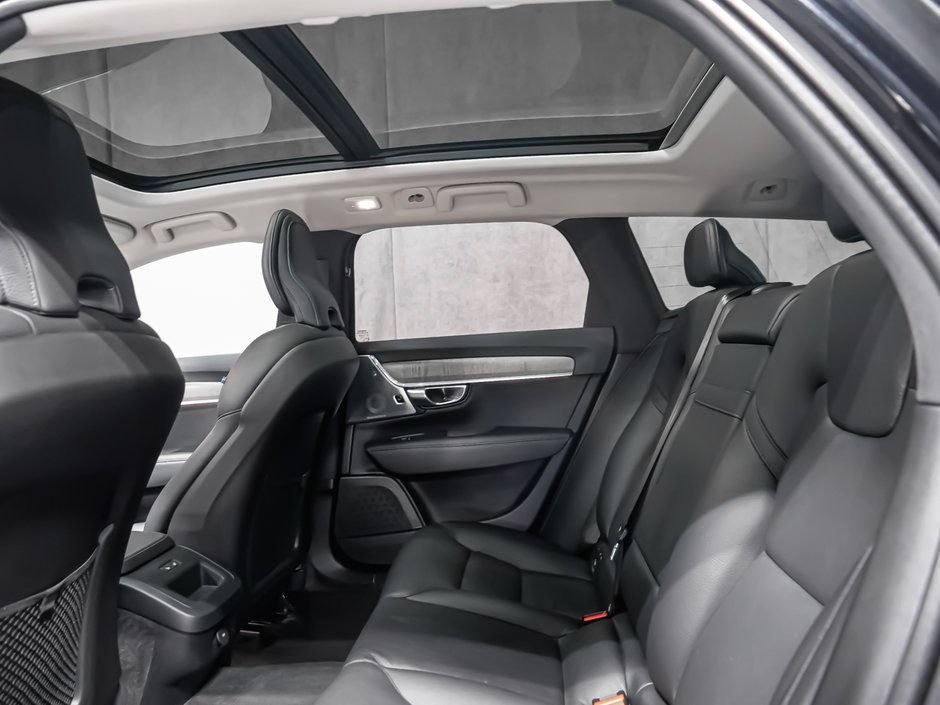 2022 Volvo V90 Cross Country B6 CLIMATE PREMIUM-14