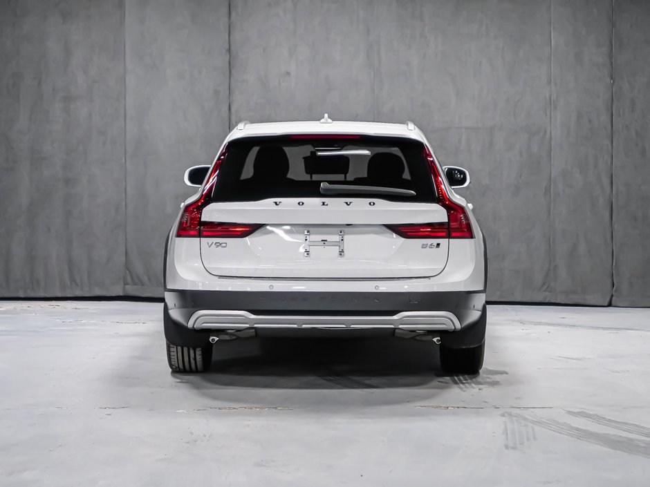 2026 Volvo V90 Cross Country Ultra-5