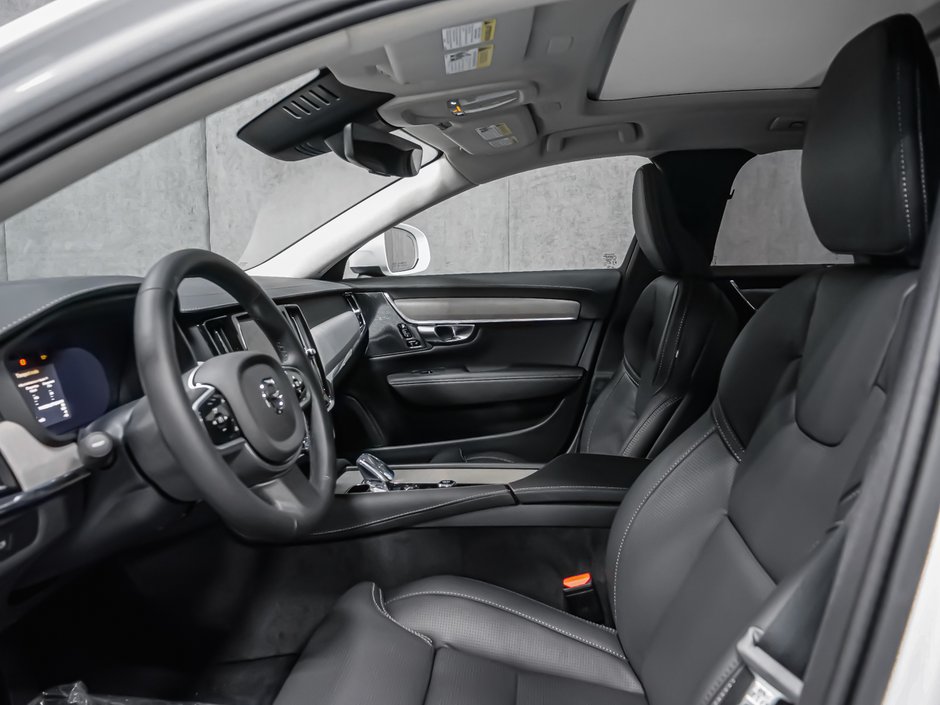 2026 Volvo V90 Cross Country Ultra-11