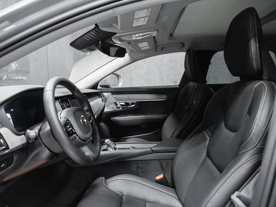 2026 Volvo V90 Cross Country Ultra-10