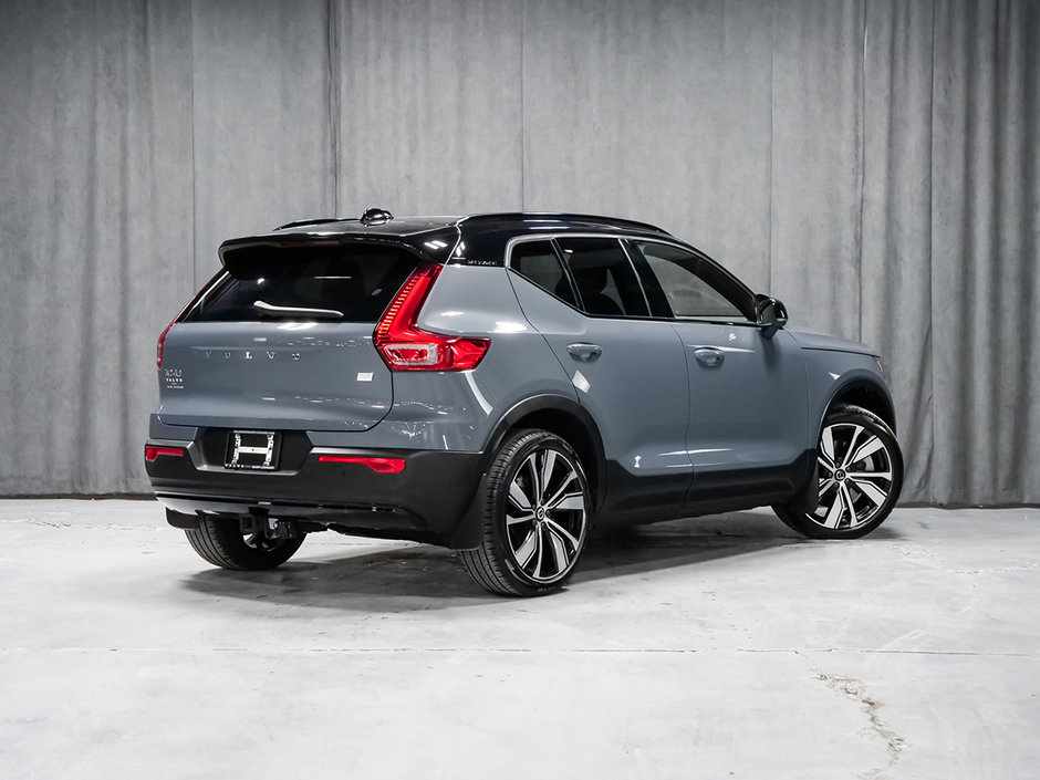 2022 Volvo XC40 Recharge Pure Electric ULTIMATE-4