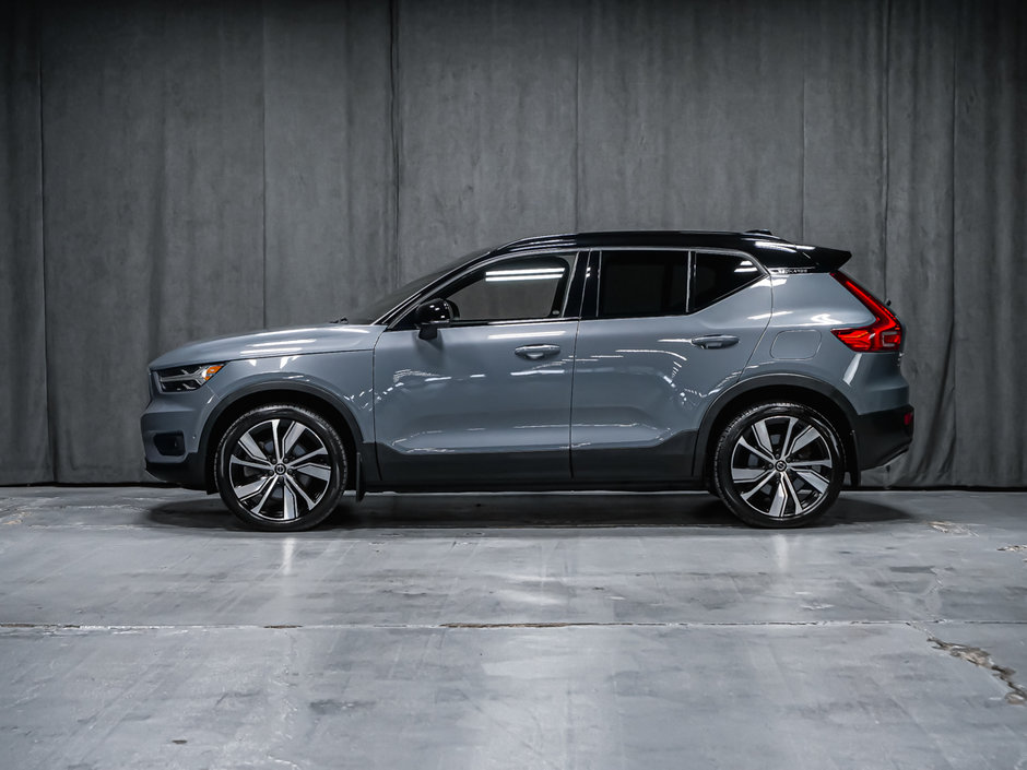 2022 Volvo XC40 Recharge Pure Electric PLUS CLIMATE-1