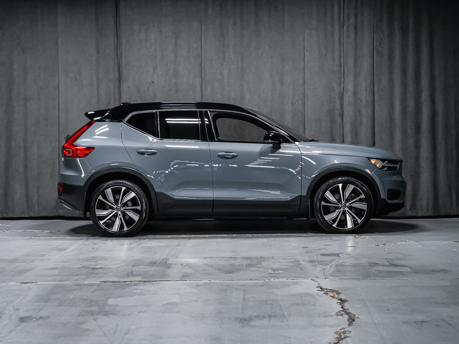 2022 Volvo XC40 Recharge Pure Electric PLUS CLIMATE-5