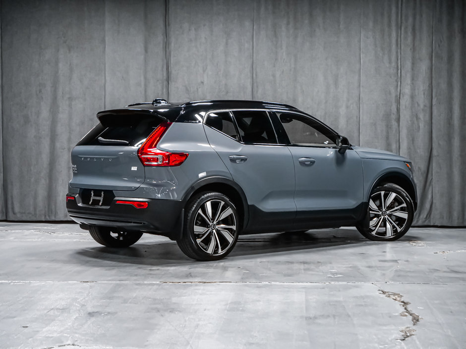 2022 Volvo XC40 Recharge Pure Electric PLUS CLIMATE-4