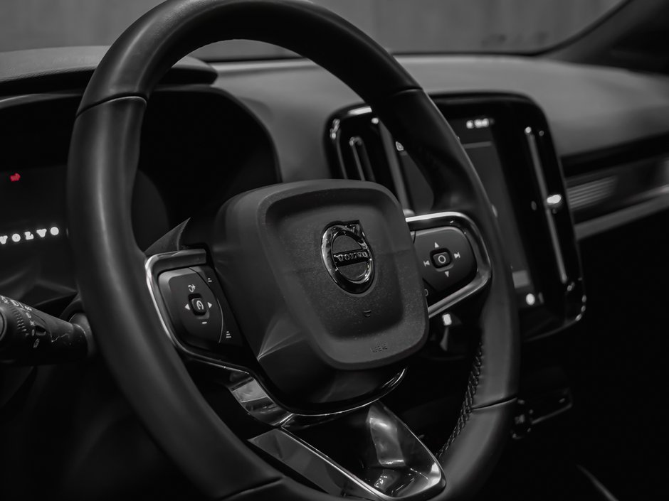 Volvo XC40 Recharge Pure Electric ULTIMATE 2022-8