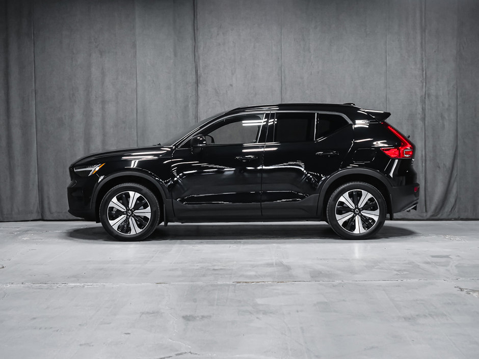 Volvo XC40 Recharge Pure Electric PLUS CLIMATE 2023-1