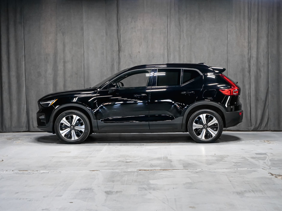 2023 Volvo XC40 Recharge Pure Electric CORE CLIMATE-1