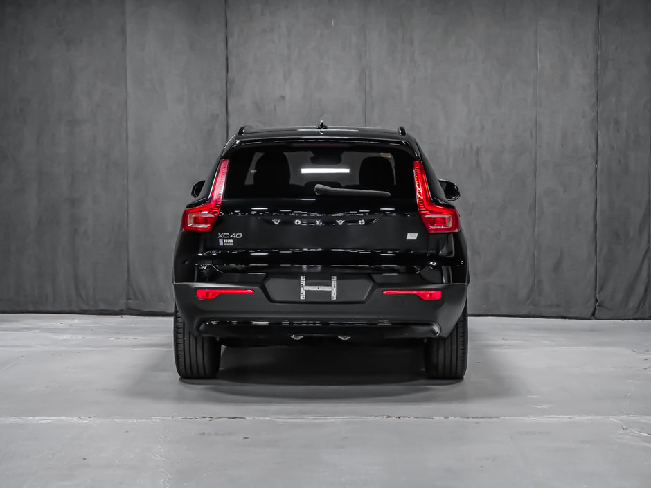 2023 Volvo XC40 Recharge Pure Electric PLUS-5