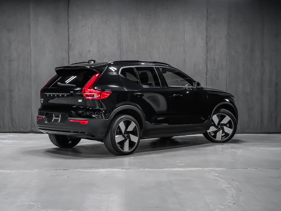 2023 Volvo XC40 Recharge Pure Electric PLUS-3