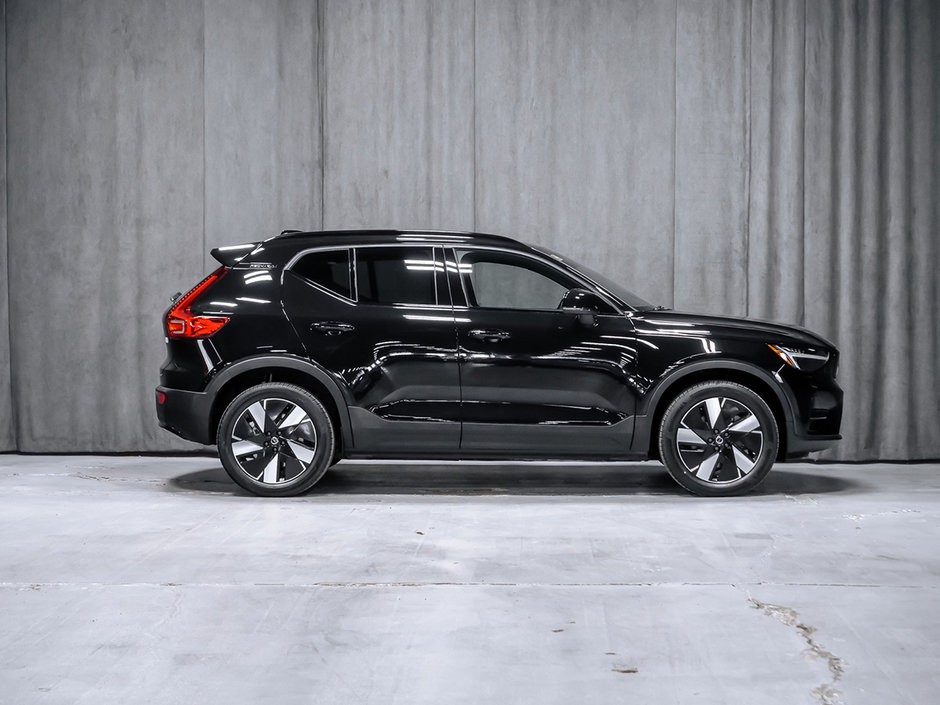 2024 Volvo XC40 Recharge Pure Electric CORE-5