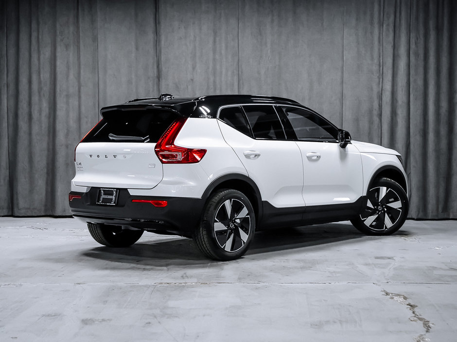 Volvo XC40 Recharge Pure Electric Core 2024-5