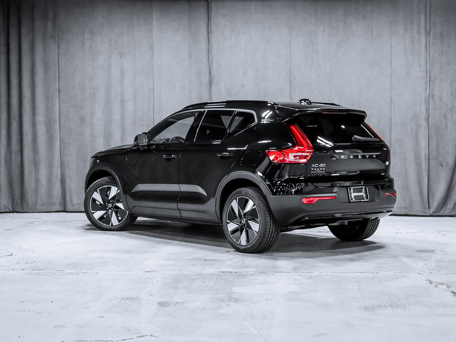 Volvo XC40 Recharge Pure Electric Core 2024-5