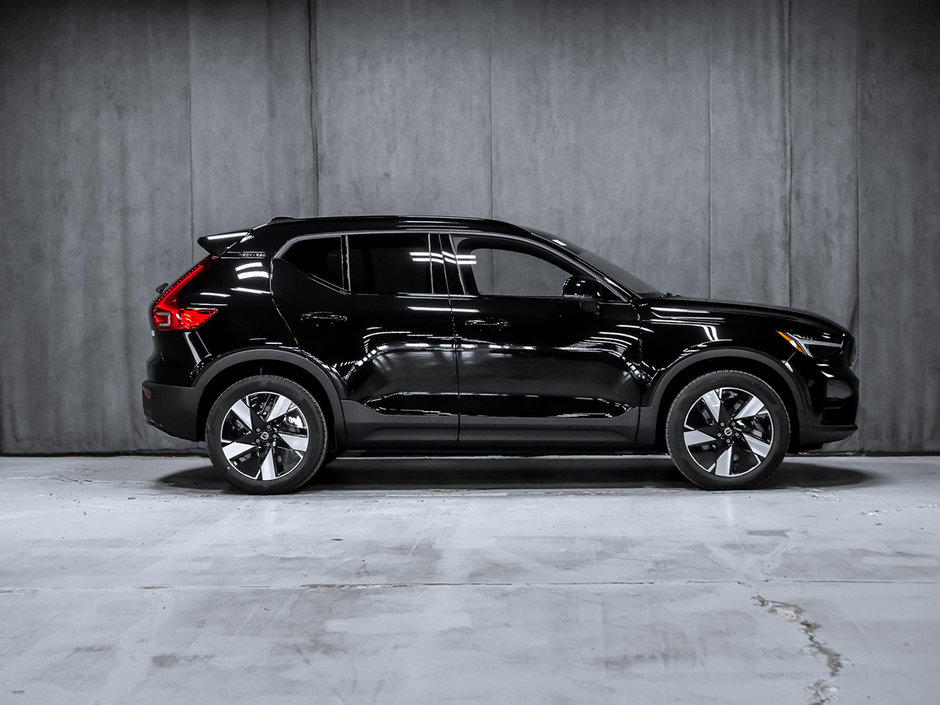 Volvo XC40 Recharge Pure Electric Core 2024-7
