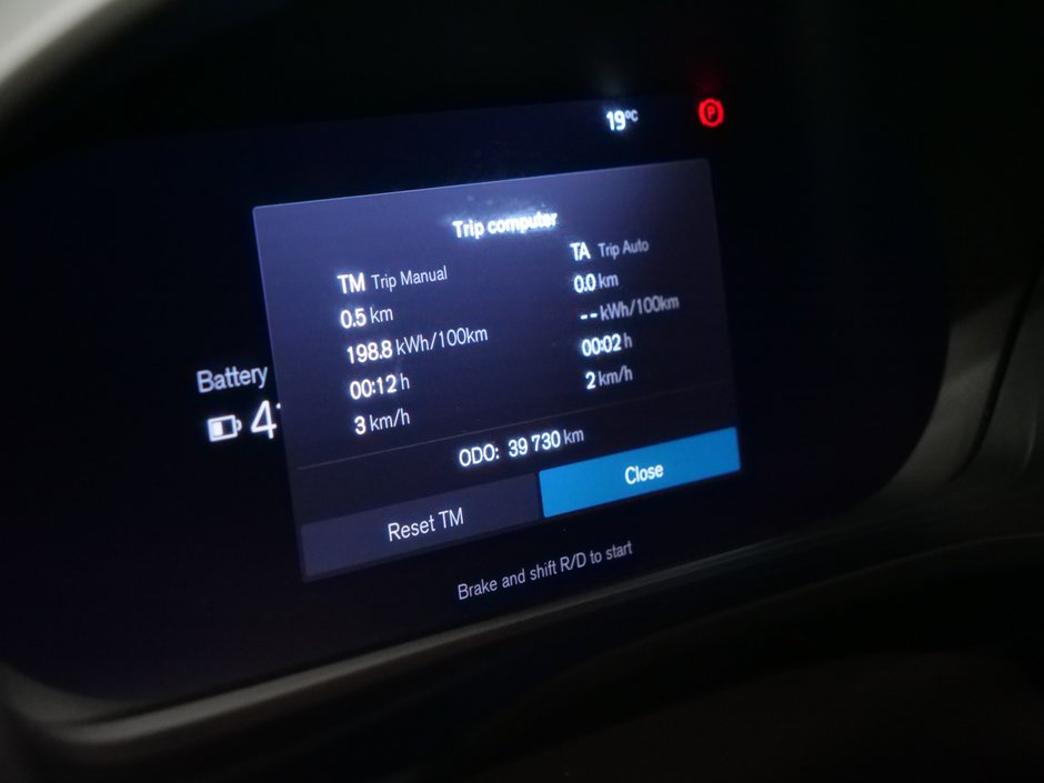 2024 Volvo XC40 Recharge Pure Electric PLUS-10