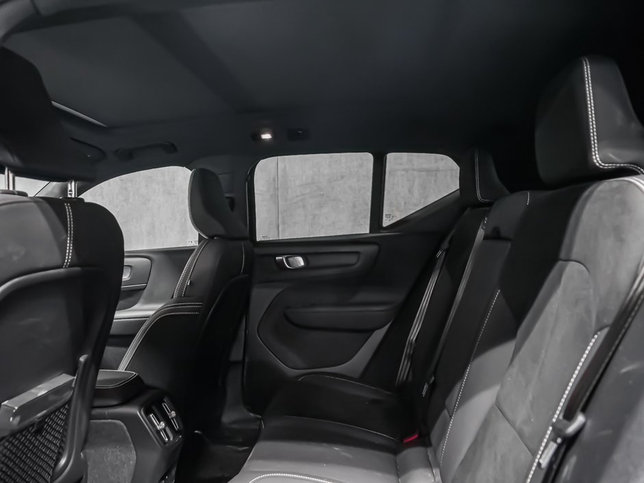 Volvo XC40 Recharge Pure Electric ULTIMATE 2024-13