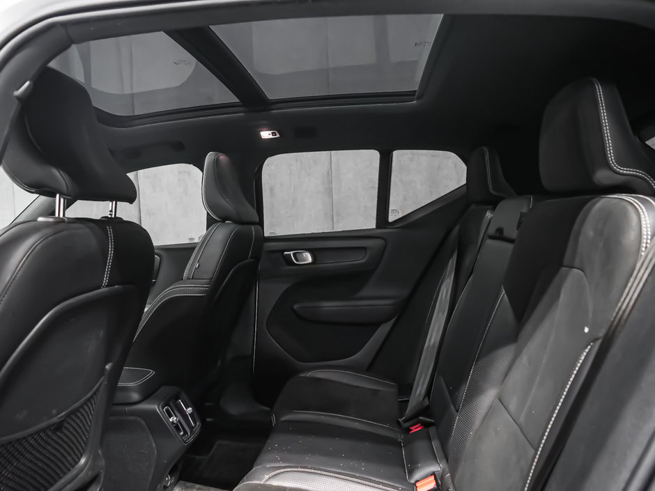Volvo XC40 T5 R-DESIGN 2019-8