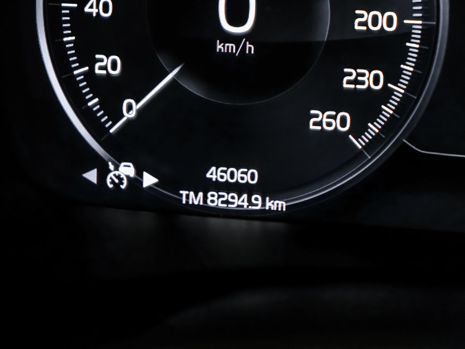 Volvo XC40 T5 R-DESIGN PREMIUM & PREMIUM PLUS POLESTAR 2020-14