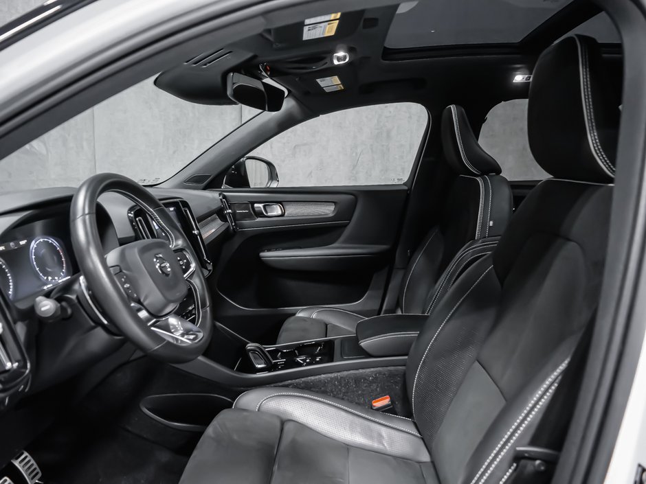 Volvo XC40 T5 R-DESIGN PREMIUM 2020-11