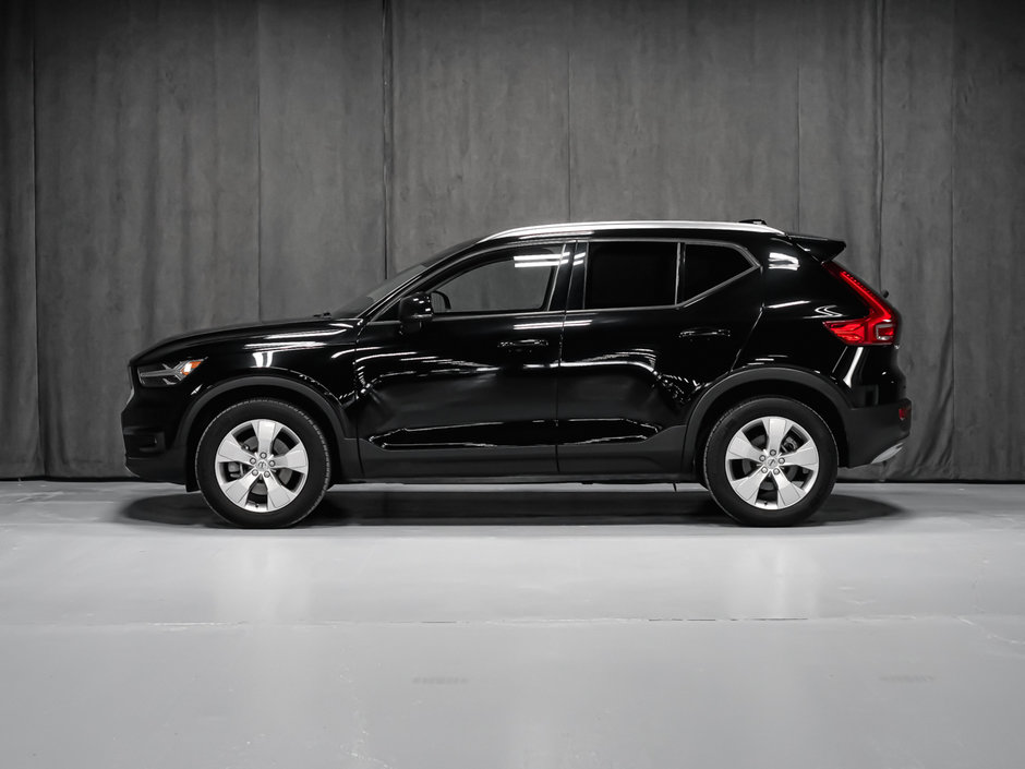 Volvo XC40 T5 MOMENTUM CLIMATE 2021-1