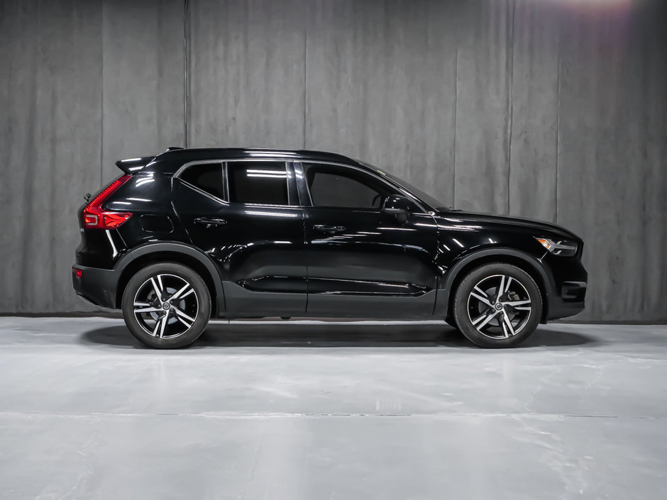 Volvo XC40 T5 R-DESIGN 2021-4