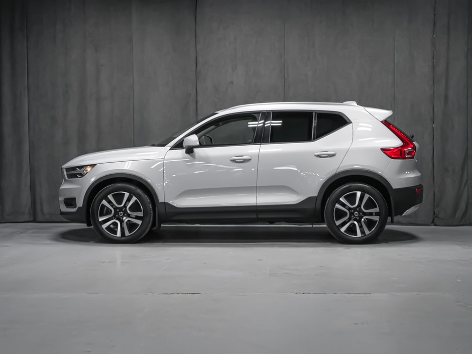 Volvo XC40 T5 MOMENTUM PREMIUM CLIMATE 2021-4