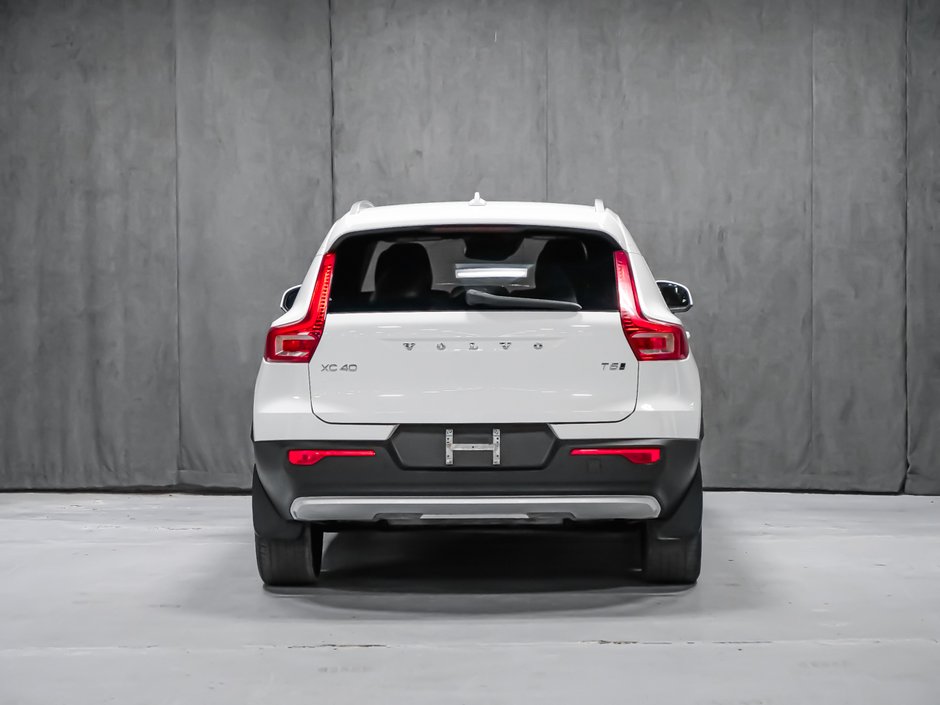 2021 Volvo XC40 T5 MOMENTUM CLIMATE-5