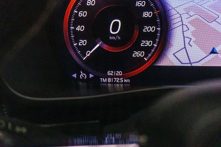 Volvo XC40 T5 R-DESIGN CLIMATE POLESTAR HARMAN 2021-18