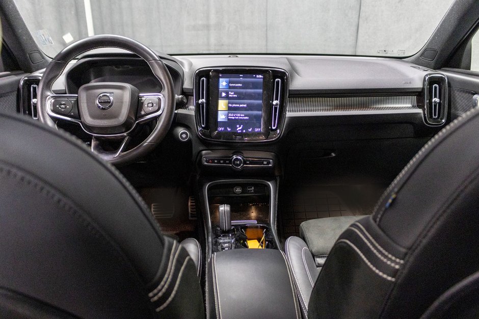 Volvo XC40 T5 R-DESIGN CLIMATE 2021-10