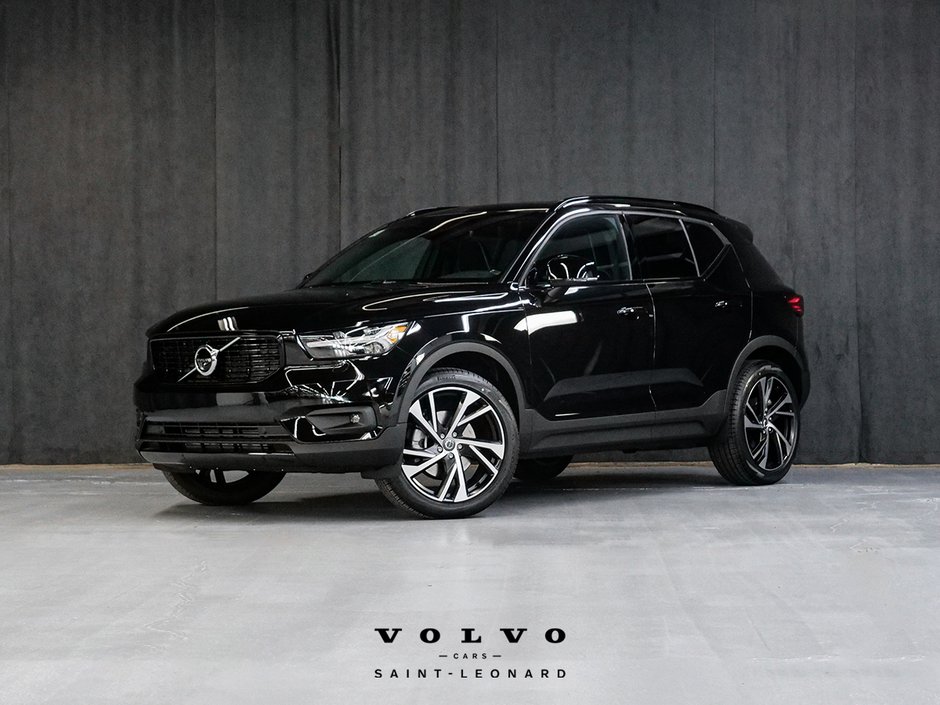 2022 Volvo XC40 R-DESIGN-0