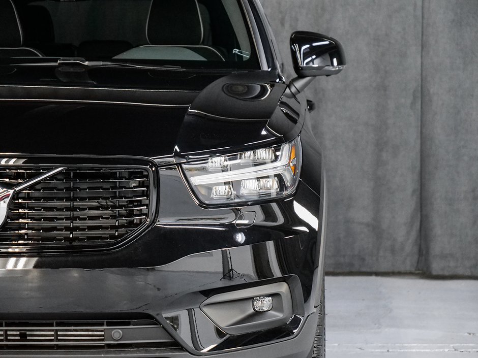 2022 Volvo XC40 R-DESIGN-27