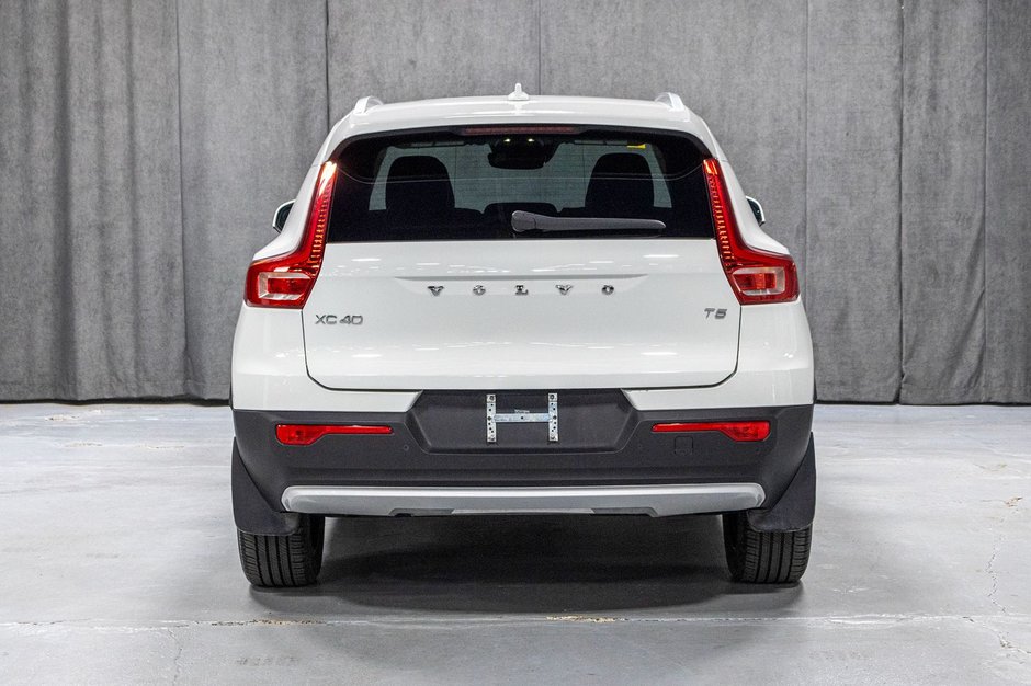 Volvo XC40 T5 MOMENTUM CLIMATE 2022-5