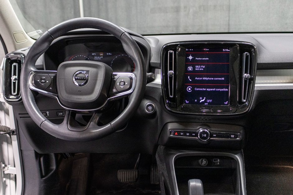 Volvo XC40 T5 MOMENTUM CLIMATE 2022-8