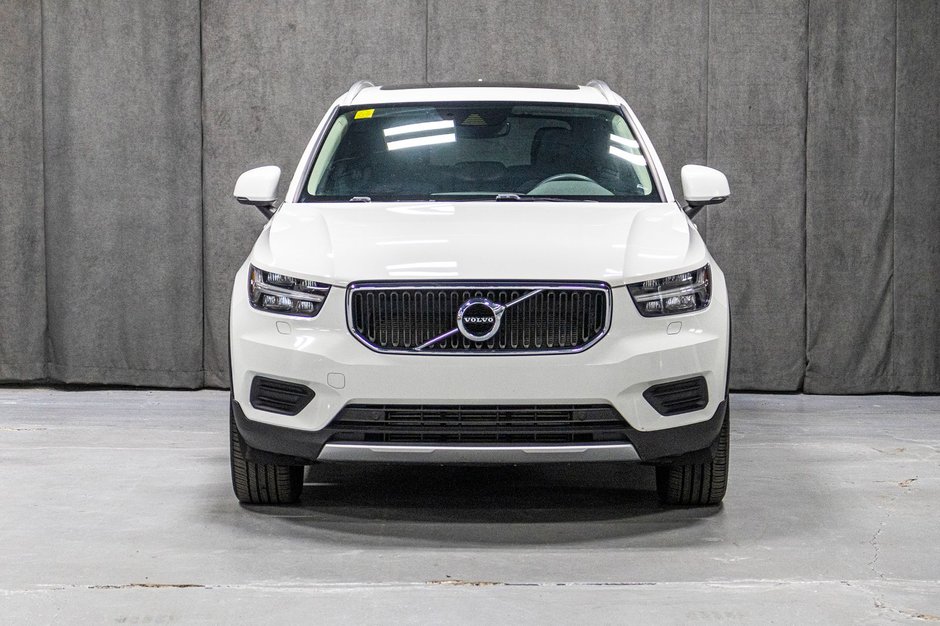 Volvo XC40 T5 MOMENTUM CLIMATE 2022-1