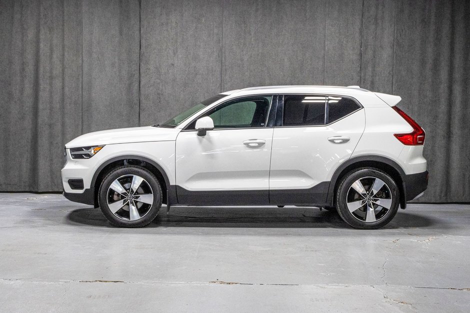 Volvo XC40 T5 MOMENTUM CLIMATE 2022-3