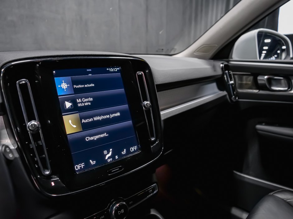 Volvo XC40 T5 MOMENTUM CLIMATE PREMIUM 2022-7