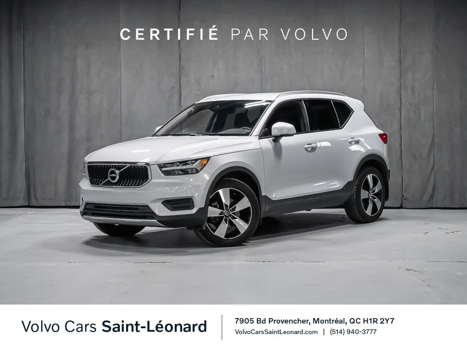 Volvo XC40 T4 MOMENTUM 2022-0