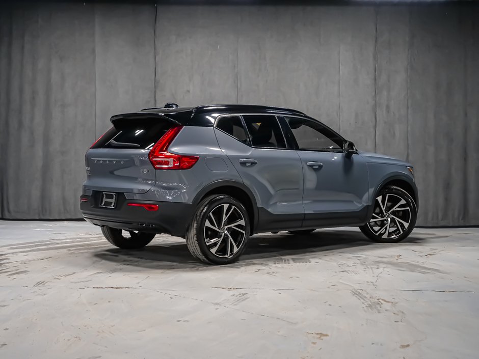 Volvo XC40 T5 R-DESIGN CLIMATE HARMAN KARDON 2022-2
