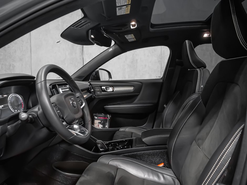 Volvo XC40 T5 R-DESIGN CLIMATE HARMAN KARDON 2022-12