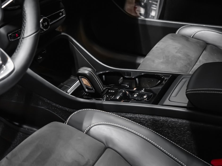 Volvo XC40 T5 R-DESIGN CLIMATE HARMAN KARDON 2022-7