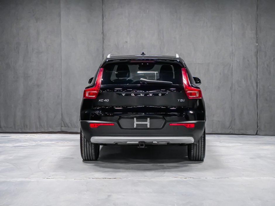 Volvo XC40 T5 MOMENTUM 2022-5